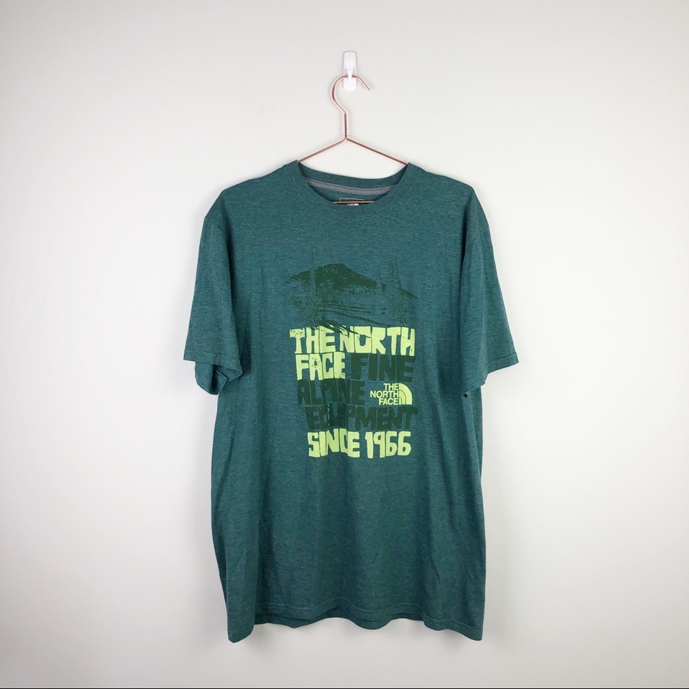 The North Face Men's Graphic Spell Out Tee Top